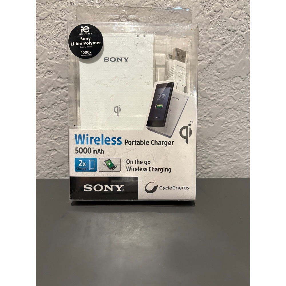 Sony CP-W5 Wireless Portable Charger 5000mAh Qi Tested Working Used White